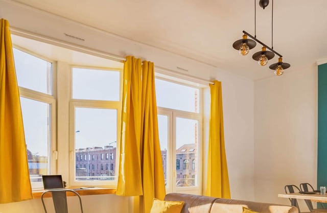250m from train station, 20 minutes from Lille