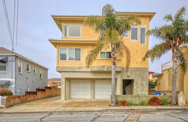 271 Wadsworth: 2 BR, 1.5 BA Townhouse in Pismo Beach, Sleeps 6