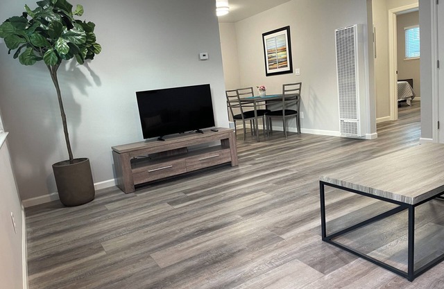 2B1B remold home near High-tech/Parking/Laundry in Sunnyvale