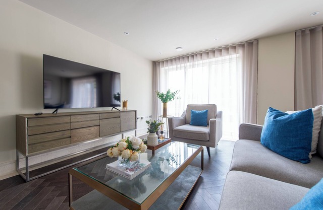 2BD, 2BA Urban Oasisn