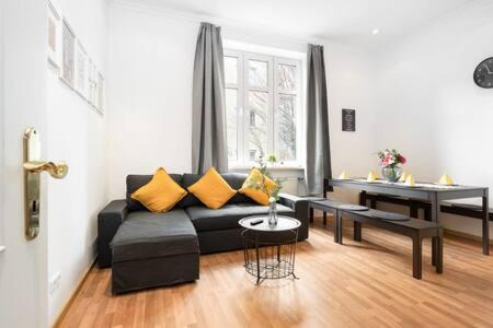 2bedroom in historic villa near Nymphenburg Palace