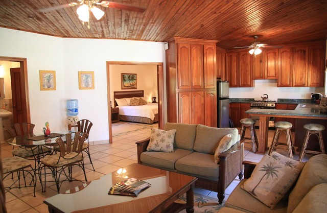 2BR/2BA VILLA 3D