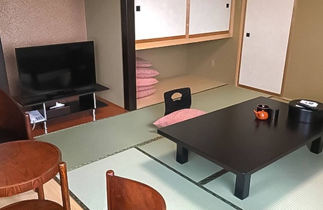 2F Japanesestyle room 8 tatami mat room / Kesennuma Miyagi