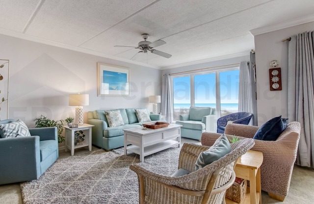 2nd Floor, Oceanfront 2 Bed/2 Bath condo sleeps 6. Oceanfront deck and pool.