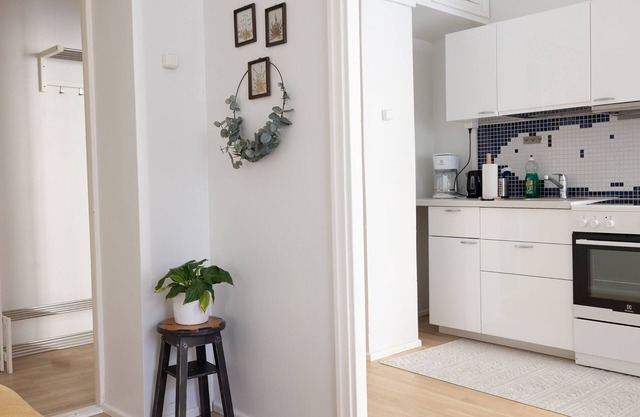 2ndhomes Bright & Spacious City Studio
