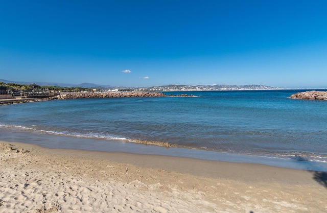2PDM BEAUTIFUL SEA VIEW APARTMENT