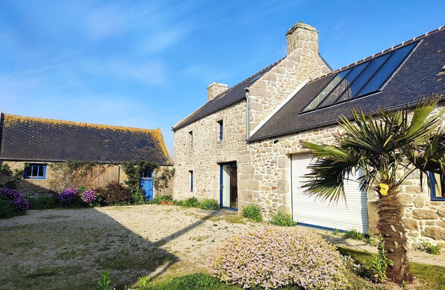 3 bedroom house fully equiped,with large garden