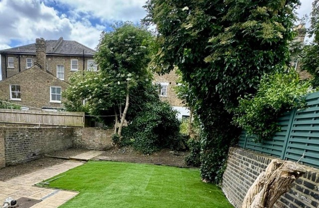 3 bed House Camberwell With Private Garden