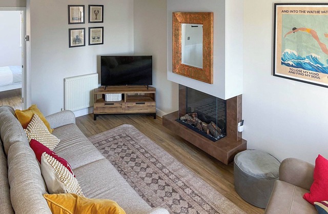 3 bedroom accommodation in Gorleston-on-Sea