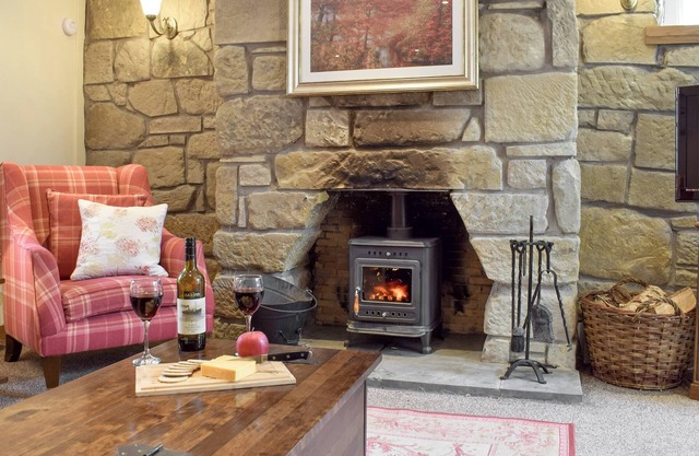 3 bedroom accommodation in Kenmore, near Aberfeldy