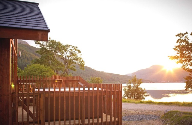 3 bedroom accommodation in Arrochar, Argyll and Bute