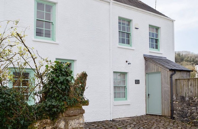 3 bedroom accommodation in Llanrhidian, near Gower