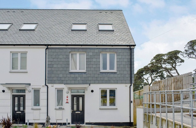 3 bedroom accommodation in Fowey