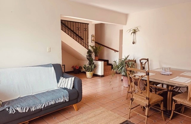 3-bedroom apartment at the skirts of Volcanoes - Wifi/Family/Pet Friendly
