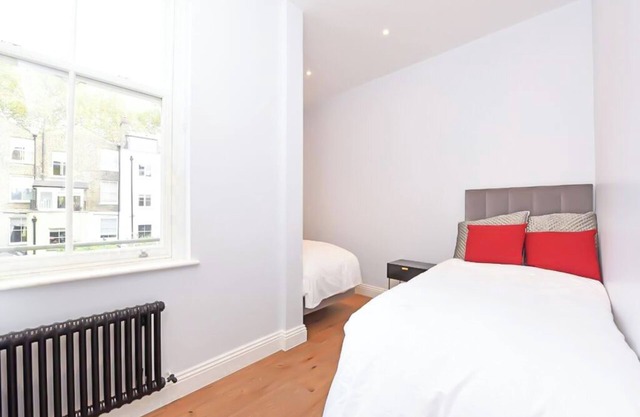 3-bedroom apartment in marvelous London with WiFi