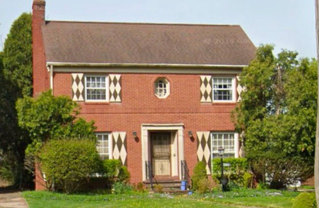 3-bedroom Château in welcoming Garfield Heights with WiFi, AC. 5 night min