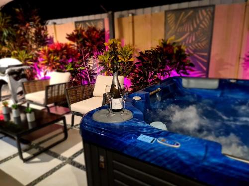 3 BEDROOM CITY ESCAPE - CHAMPAGNE STAYS Darwin