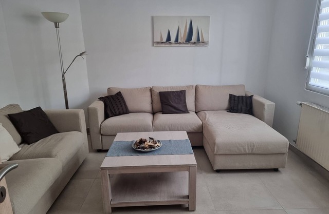 3-bedroom house close to the sea