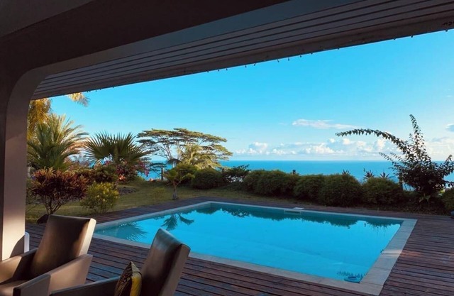 3-bedroom house in charming Mahina with AC, WiFi. Enjoy your stay