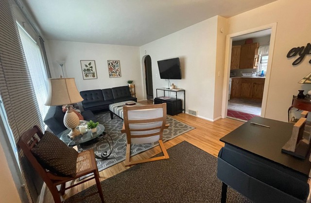 3-bedroom house in Moorhead in nearby colleges