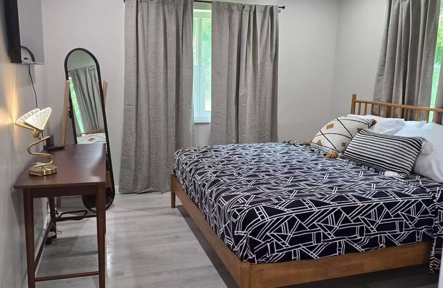 3-bedroom house in wonderful Cincinnati with AC, WiFi