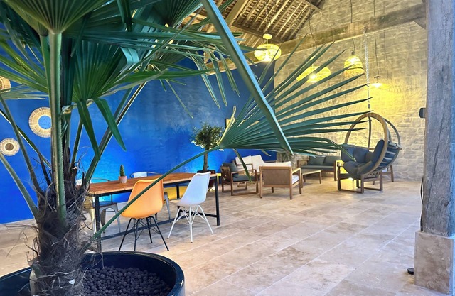 3-bedroom house with swimming pool and nature