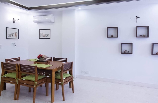 3 Bedroom & Living Area Service Apartment - Center Delhi