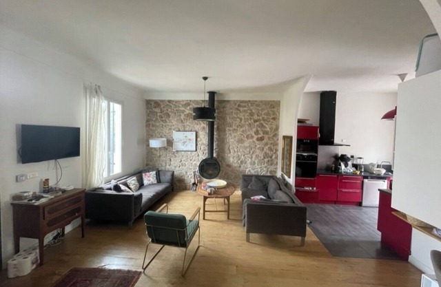 3 Bedroom Private vacation home in Marseille