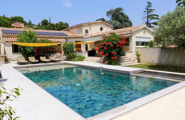 3 bedroom stunning home in Rochefort