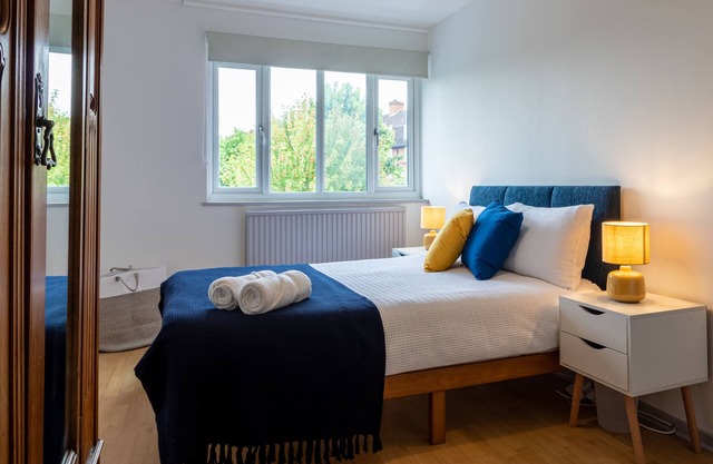 3-bedroom townhouse with office space in London - 7 min from London Bridge