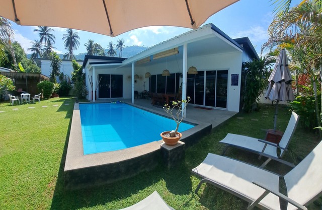 3-bedroom villa with private pool and tropical garden