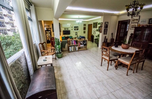 3 beds with balconies in the heart of Gonzaga