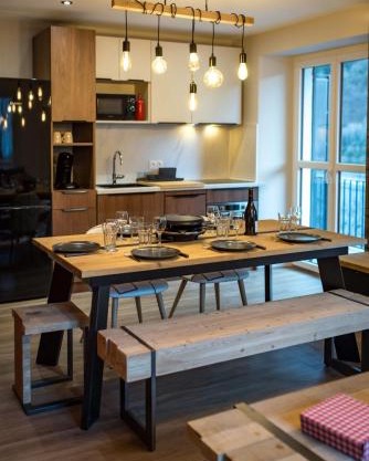 3 Vallées access & cycling Cosy 46 guests