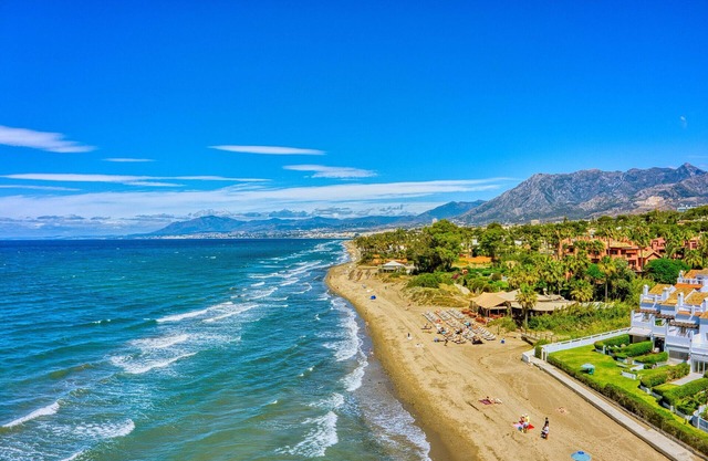 3027 Exclusive Family Retreat Near Marbella Beach