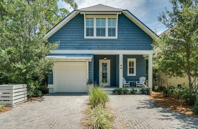 30A Beach House - Sleeps 10 * Free Golf Each Day! Beach, Pool & Fun