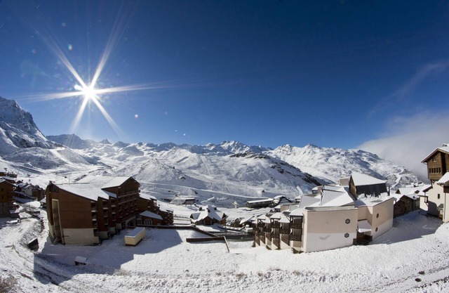 30M apartment renovated in late 2015, quiet residence, 2 bedrooms, great view!