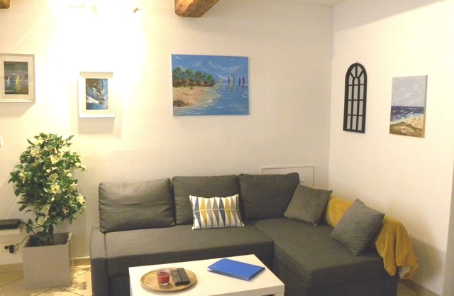 31m2 studio ideally located