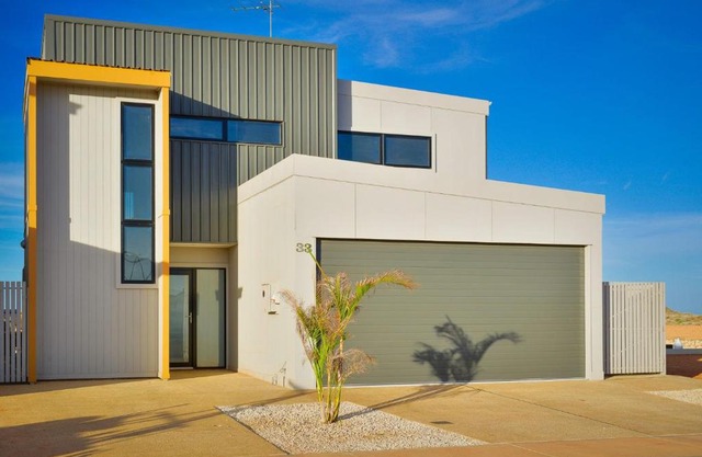 33 Inggarda Lane