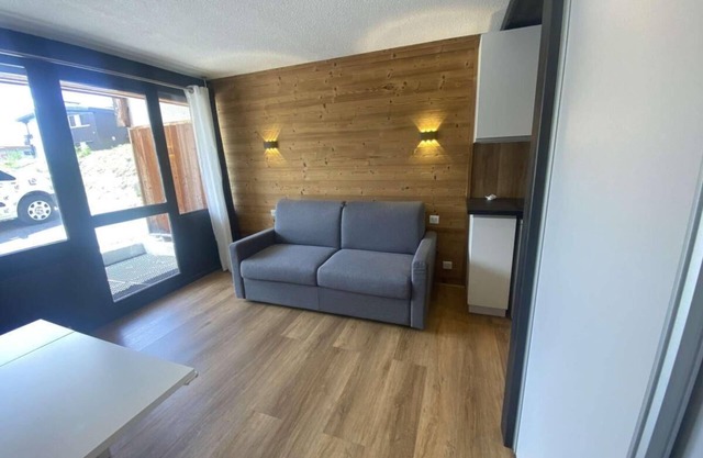 350m from resort center, Ground floor, balcony, tv, ski locker, 23m², Alpe d'Huez