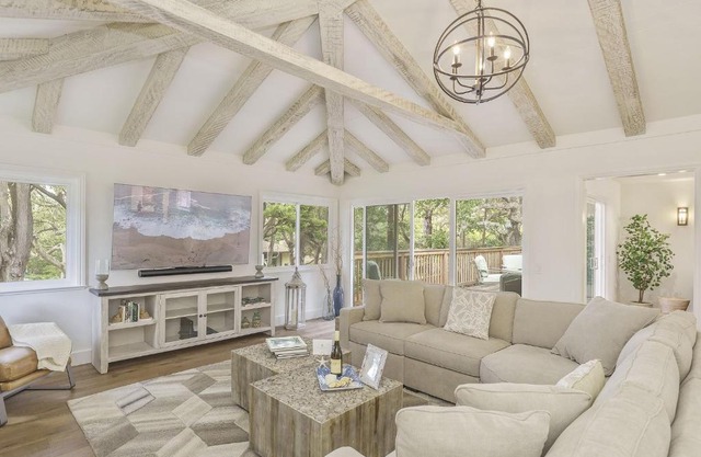 3877 Sea Esta home
