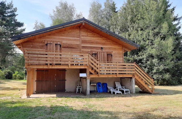 4-bed chalet with terrace and parking in Lans-en-Vercors