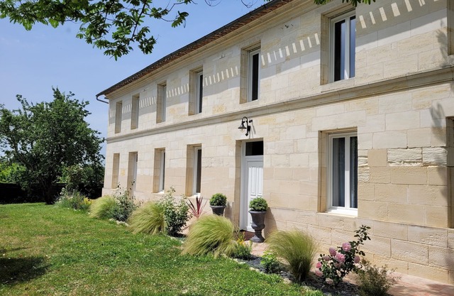 4 bed and breakfast in a beautiful house