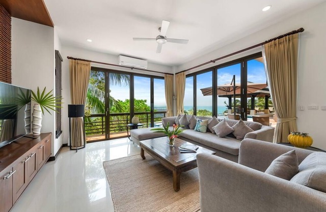 4 Bed Sunset Sea View Villa Star SDV364