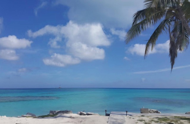 4 bedroom 4 bath home in crooked island bahamas perfect for Bone fishing.