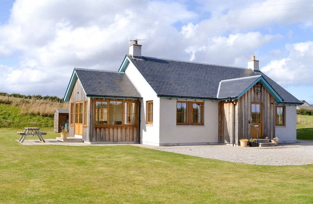 4 bedroom accommodation in Boat of Garten, near Aviemore