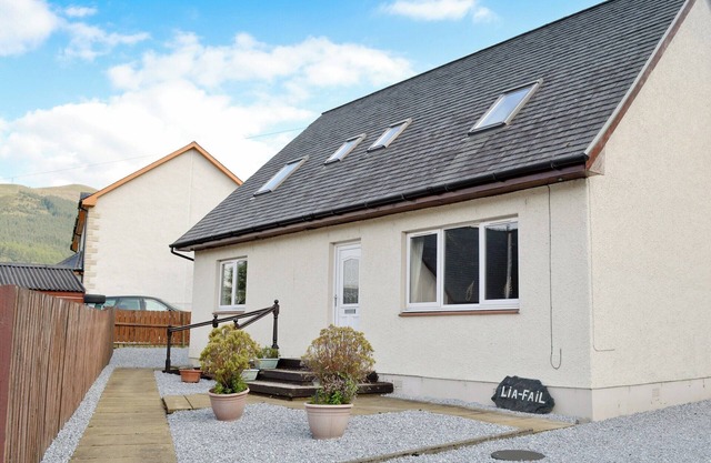 4 bedroom accommodation in Ballachulish, near Fort William