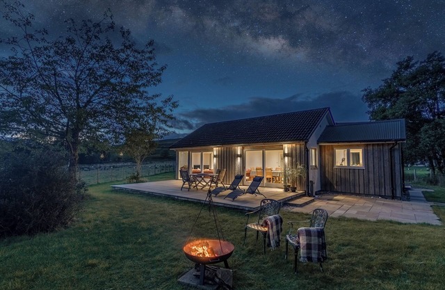 4 bedroom accommodation in Duror