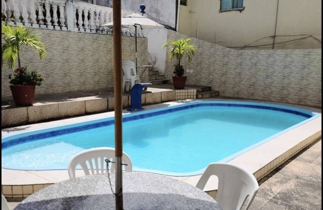 4 Bedroom Closed Condominium House