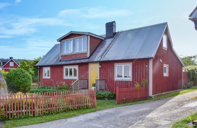 4 bedroom gorgeous home in Sölvesborg