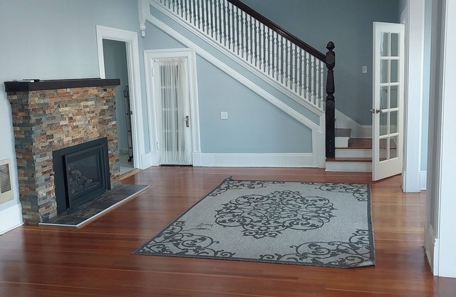 4-bedroom house in nice Everett with WiFi, AC